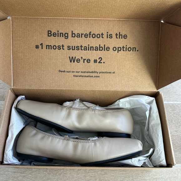 Reformation Barbara ballet flat size 7.5 - Picture 2 of 6